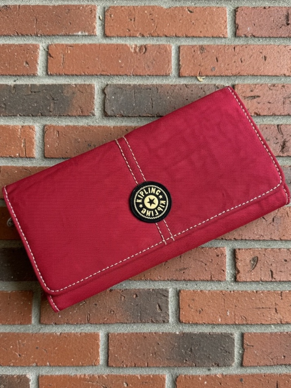 Kipling Vtg Red Wallet